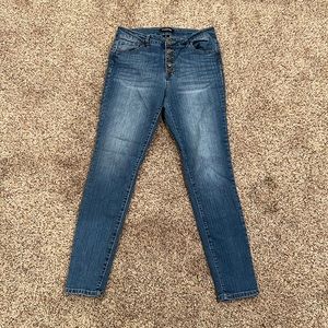 High waisted skinny jeans